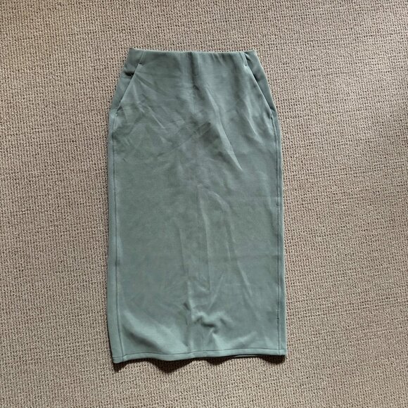 lululemon athletica Dresses & Skirts - lululemon Softstreme High-Rise Midi Skirt